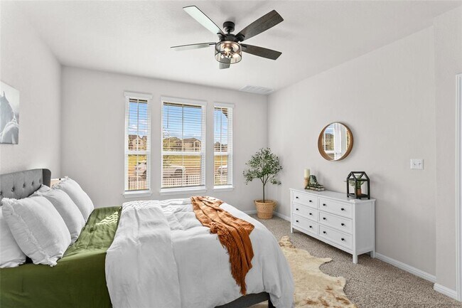 Building Photo - 376 Lost Mine Peak Ln