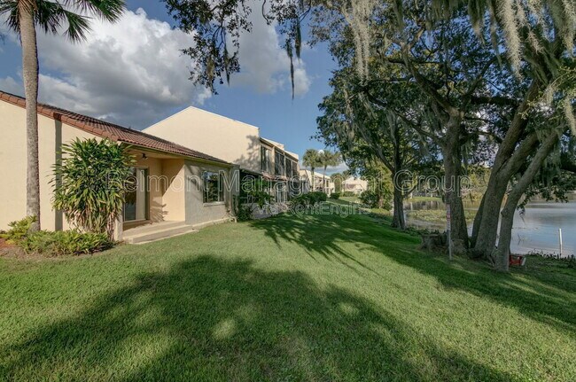 Building Photo - 602 Desoto Dr