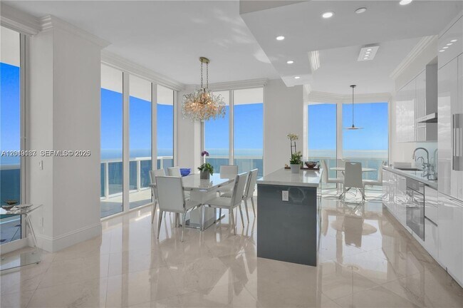 Building Photo - 4779 Collins Ave