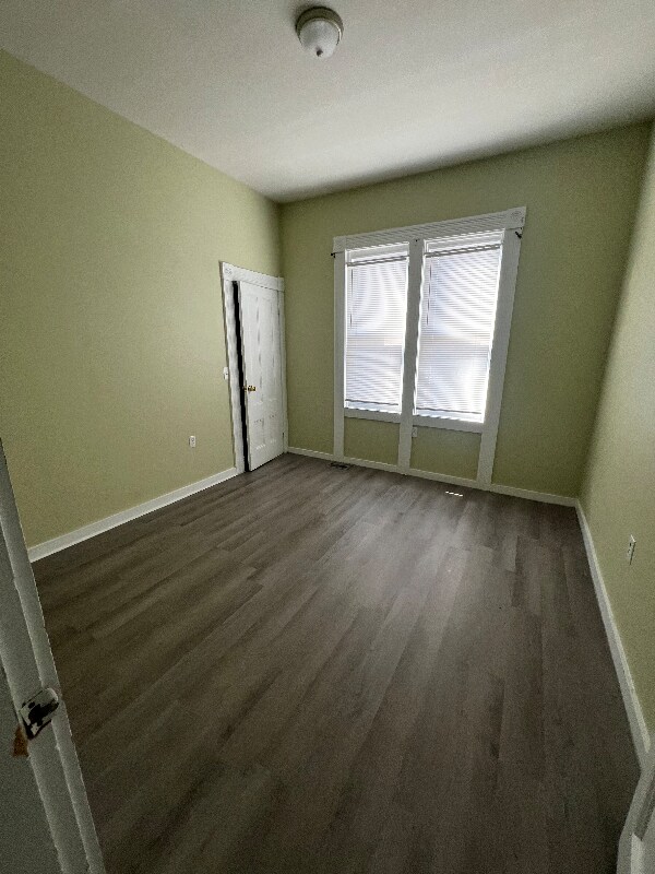 Building Photo - 297 Point St