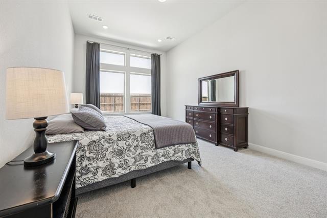 Building Photo - 2600 Lafayette Dr