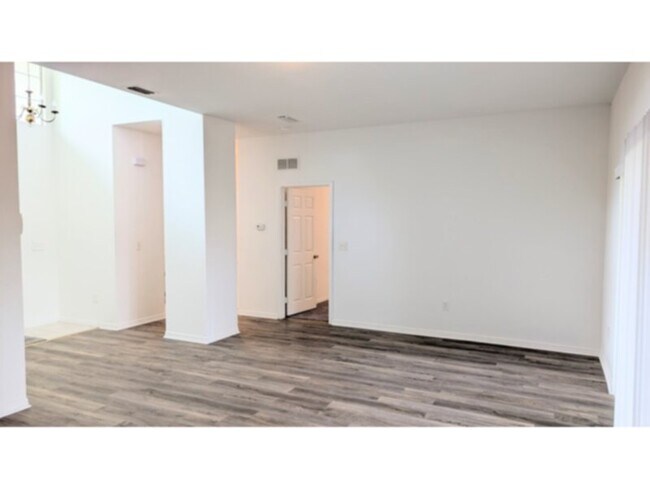 Building Photo - Spacious Open Foor Plan. Indian Trails, Palm Coast FL