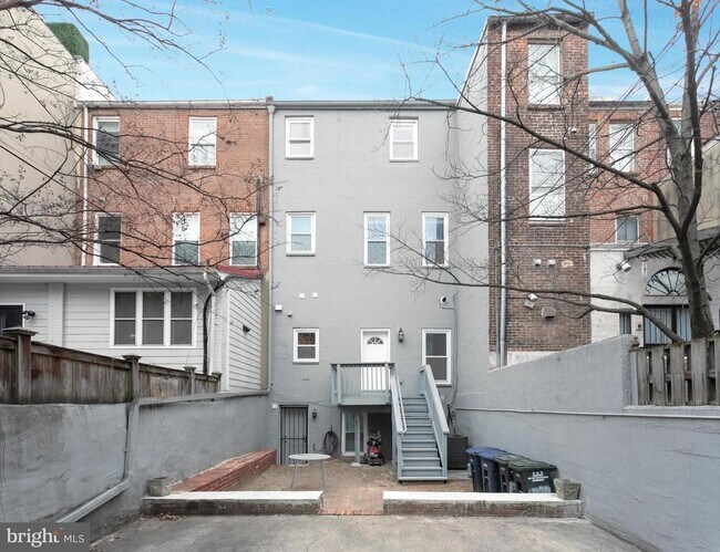 Building Photo - 1339 Corcoran St NW