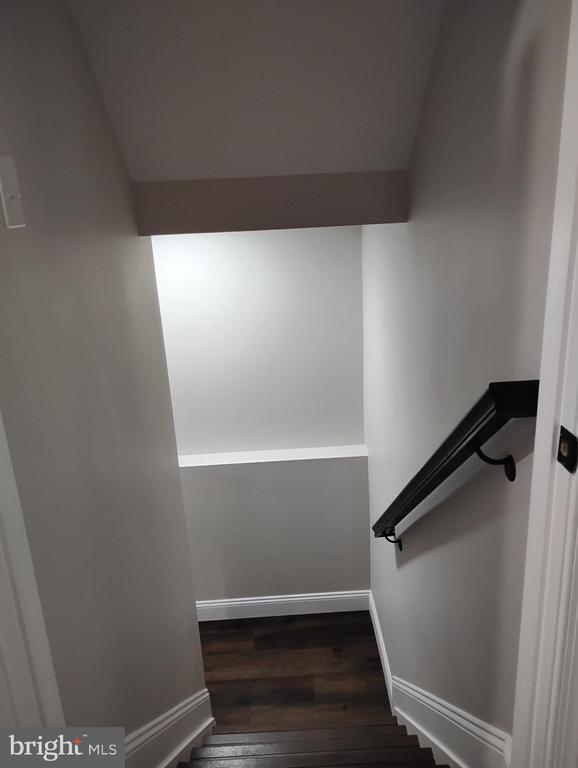 Building Photo - 22 Foxchase Dr
