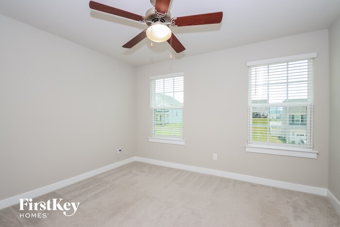Building Photo - 1614 Tundra Ln