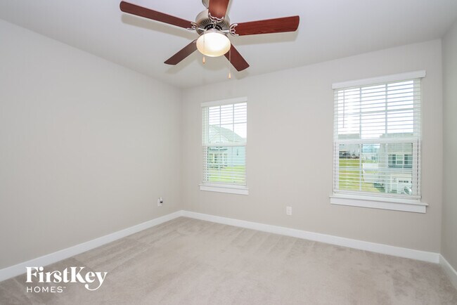 Building Photo - 1614 Tundra Ln