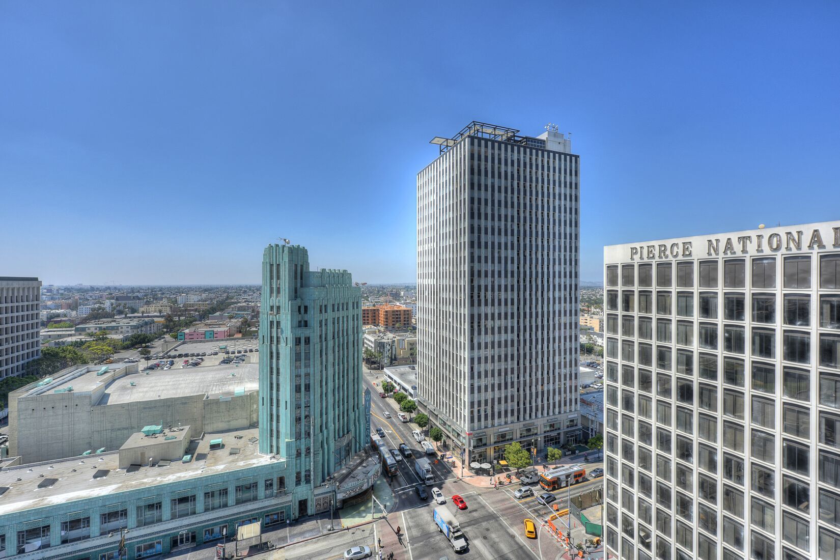 Building Photo - 3785 Wilshire Blvd