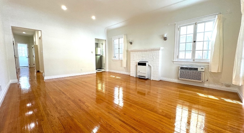 Building Photo - 422 N Spaulding Ave