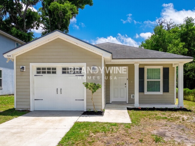 Building Photo - 7600 Free Ave