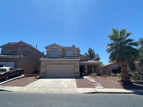Building Photo - 4 bedroom/3 bath home located in Henderson
