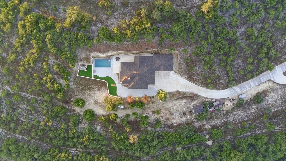 Building Photo - 21404 Lonesome Ct