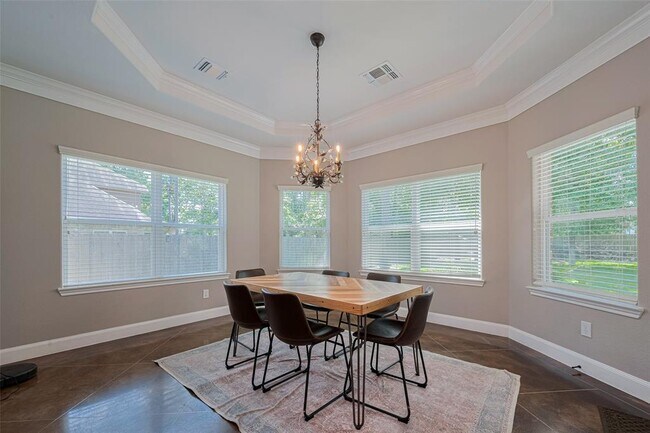 Building Photo - 503 Weisinger Dr