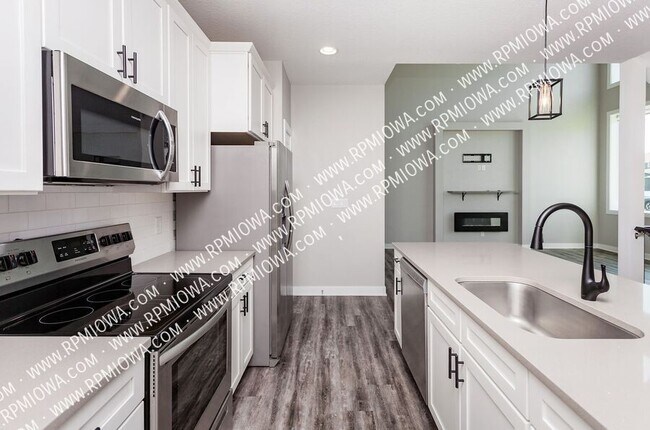 Building Photo - 1508 Mocking Bird Ln
