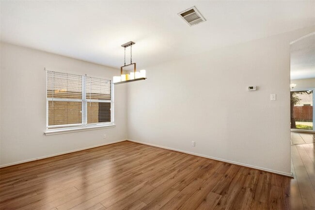 Building Photo - 2022 Killians Way