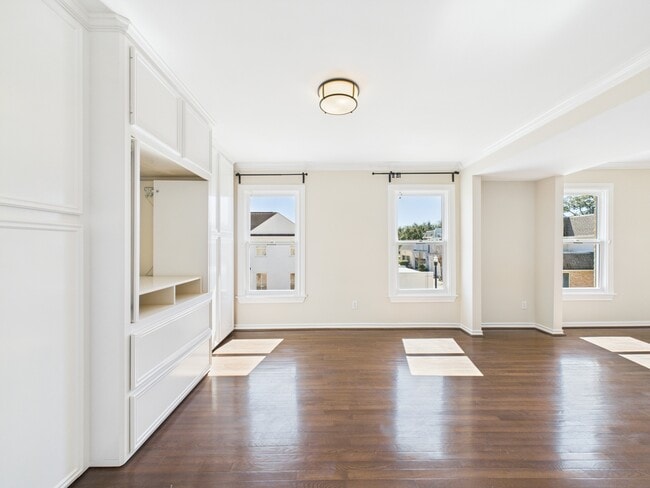 Building Photo - 7608 Del Monte Dr