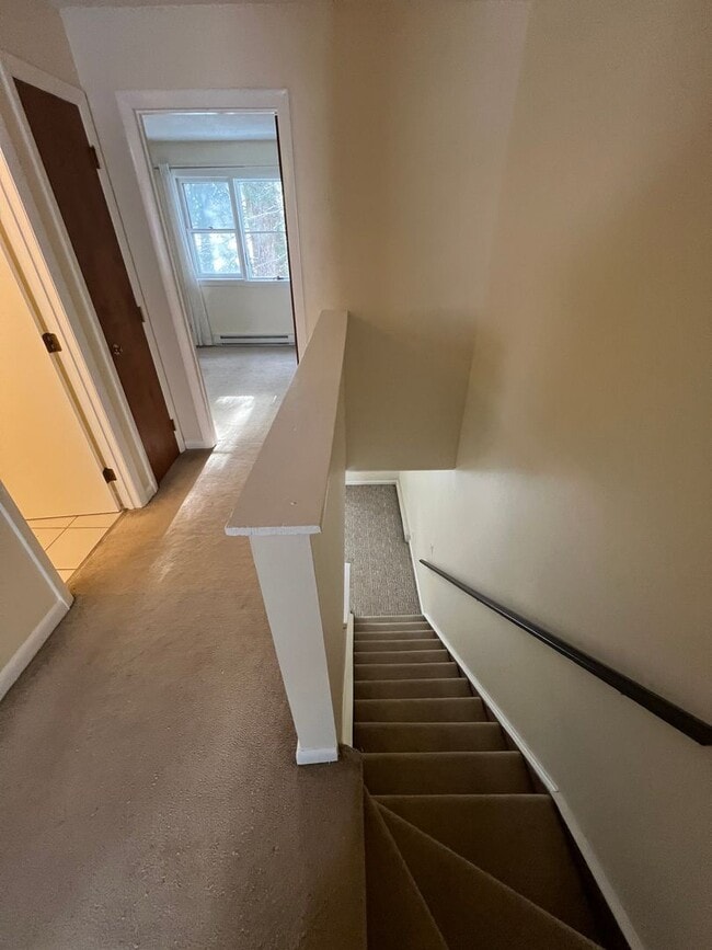 Building Photo - 2 Bedrooms Close to Dartmouth (CURRENTLY U...