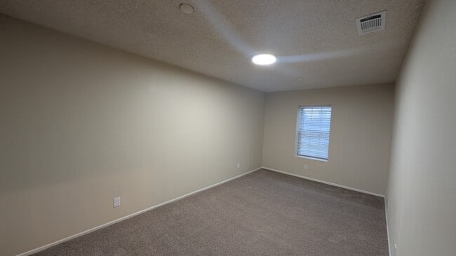 Building Photo - 1300 Mayflower Ave