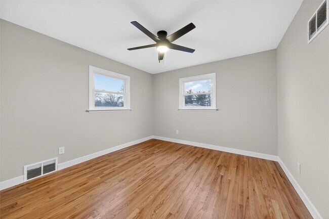 Building Photo - 67 Strecker Rd