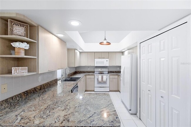 Building Photo - 3063 Lake June Blvd