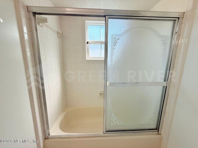 Building Photo - 2285 Richard Lee St