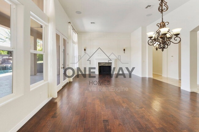 Building Photo - 4432 E Ford Ave