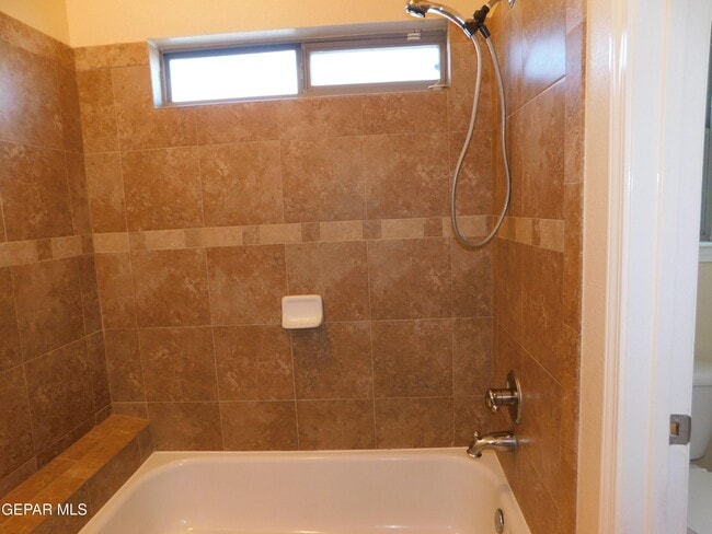 Building Photo - 11233 Red Barrel Pl