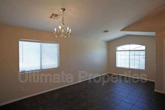 Building Photo - 21883 W Cocopah St