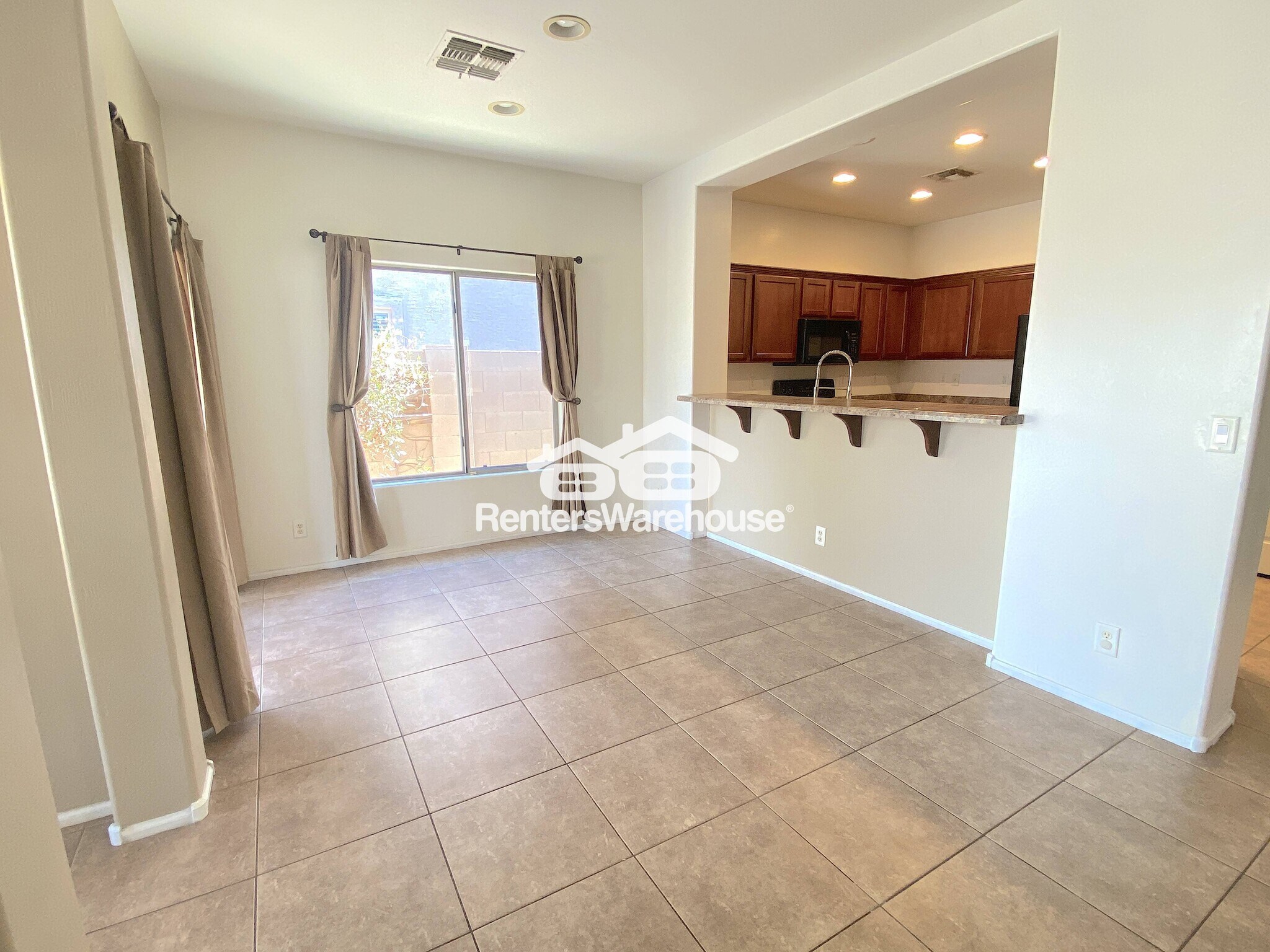 Building Photo - 44430 Caven Dr