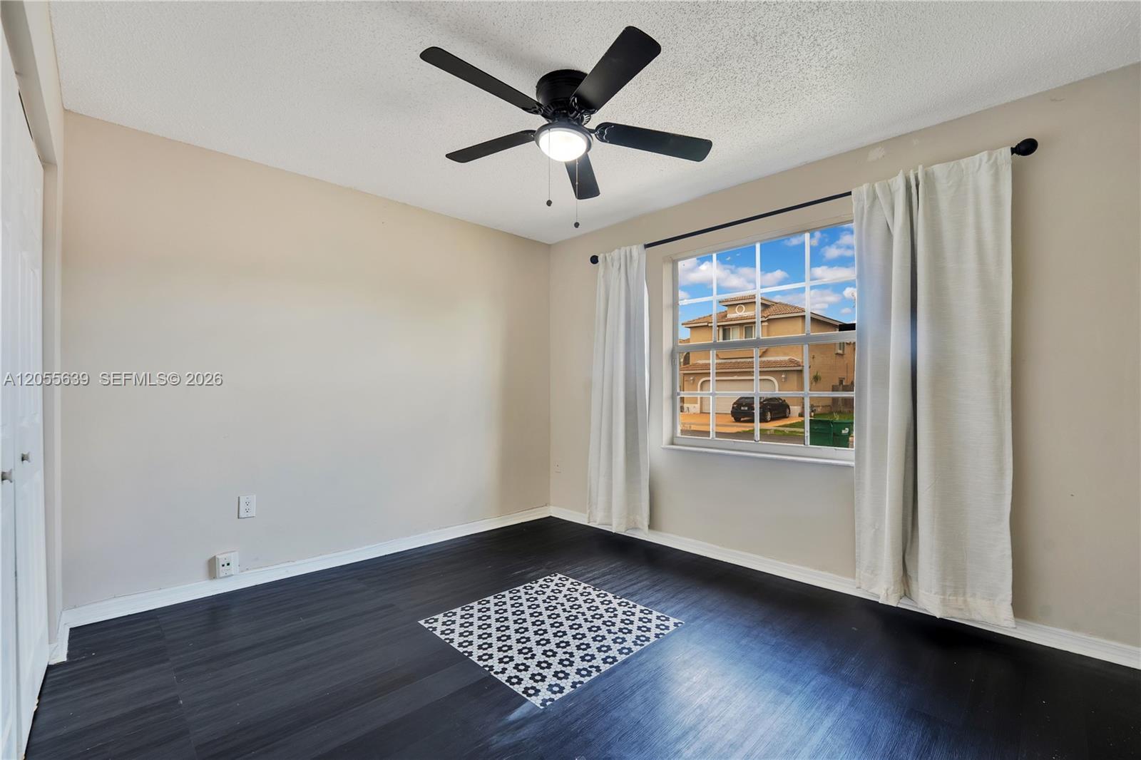 Building Photo - 14530 SW 156th Ave