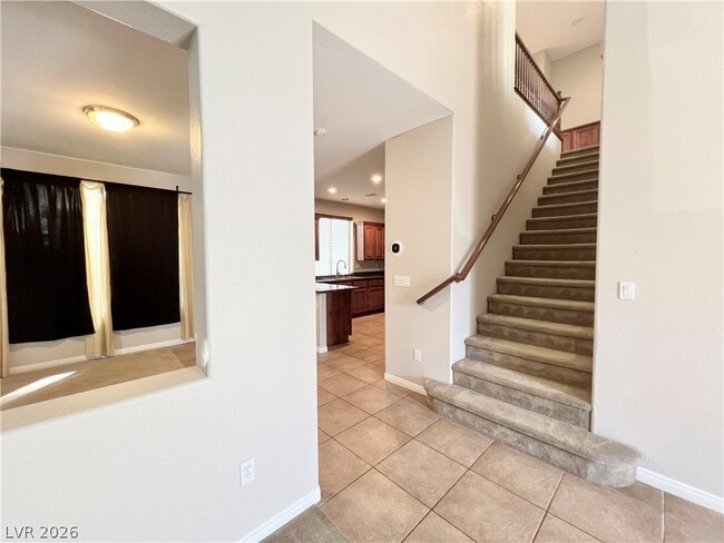 Building Photo - 6164 Bridgeport Hills Ave