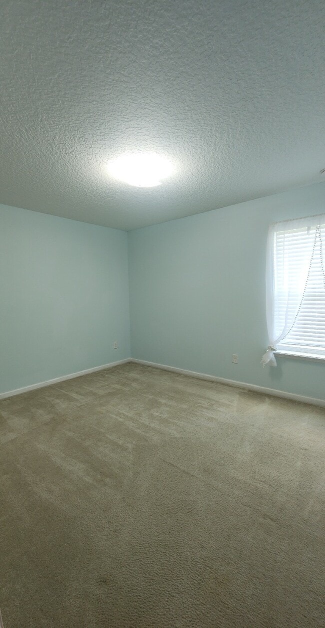 Building Photo - 318 Mystic Castle Dr