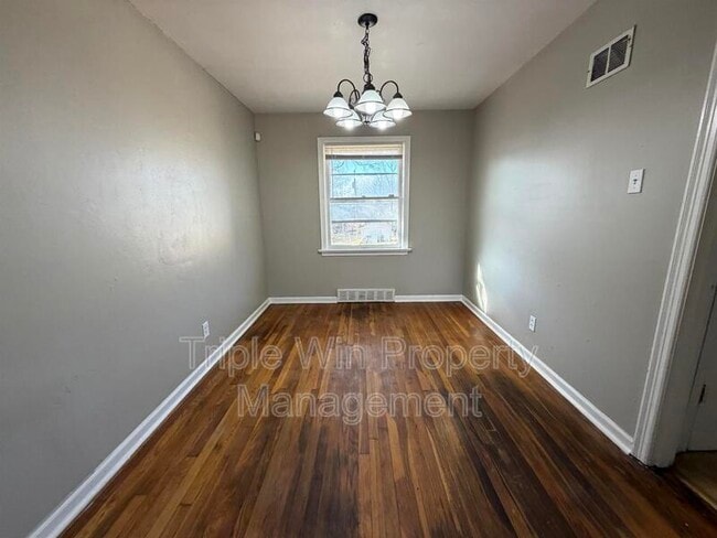 Building Photo - 1110 Jennings Station Rd