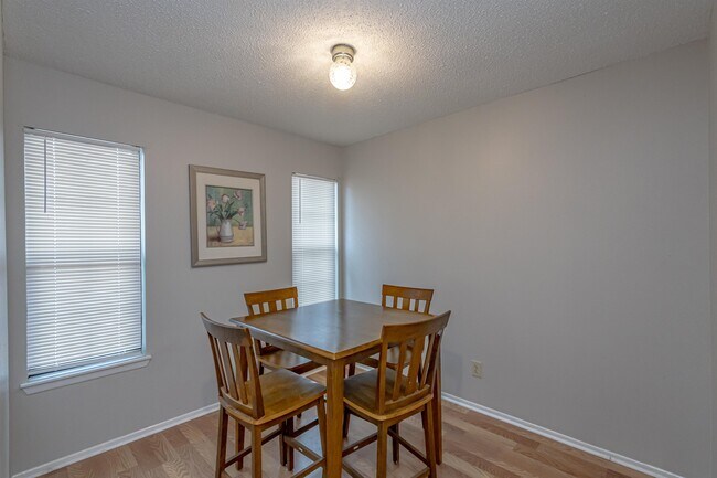 Building Photo - 100 Hillside Rd