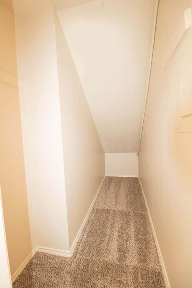 Building Photo - 949 Schertz Pkwy