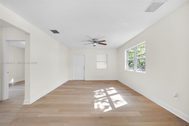 Building Photo - 299 NW 43rd St