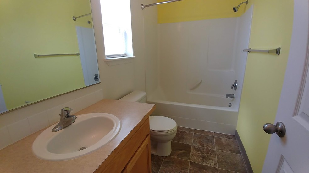 Building Photo - 1050 Lost Trail Dr