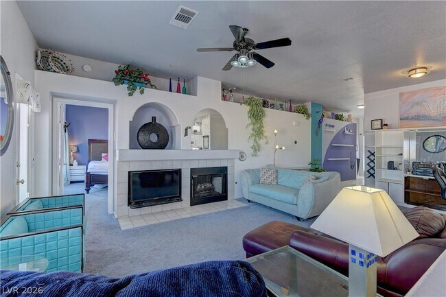 Building Photo - 362 Promontory Dr