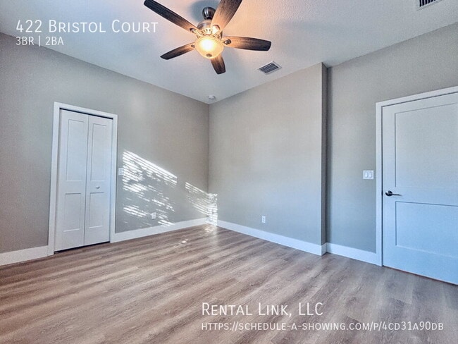 Building Photo - 422 Bristol Ct