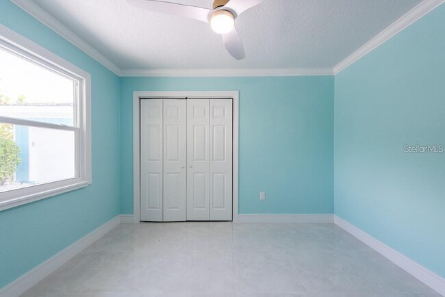 Building Photo - 4643 Bay Crest Dr