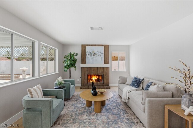 Building Photo - 9725 Cascade Falls Ave