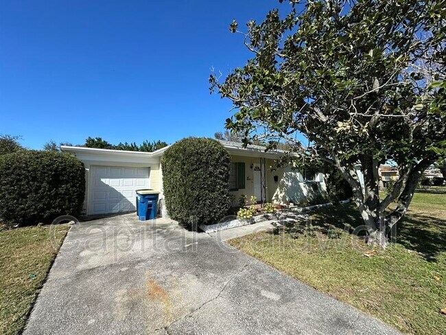 Building Photo - 18 N Meteor Ave
