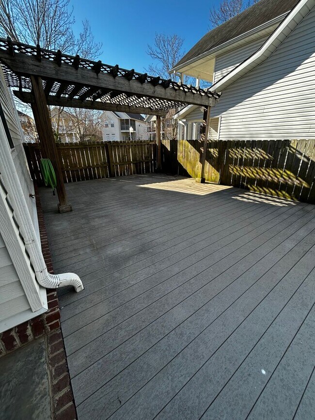 Building Photo - Fayetteville Home in Salem Village Subdivision!