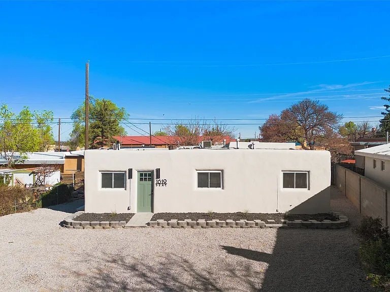Building Photo - 1619 Brae St