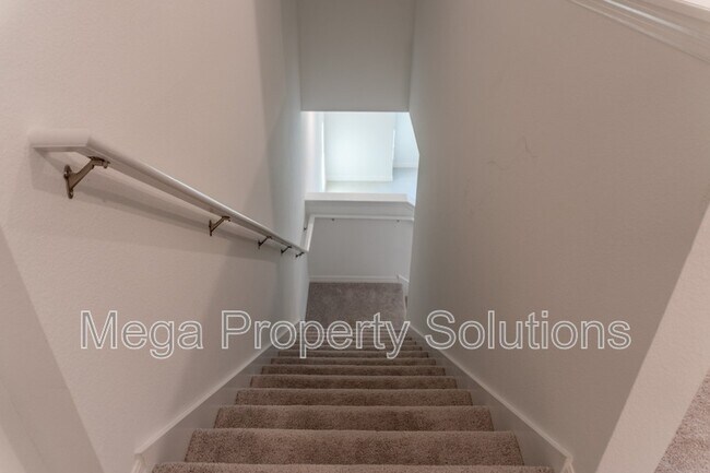 Building Photo - 10516 Sage Canyon Dr.