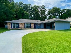 Building Photo - 1331 Knollhaven Dr