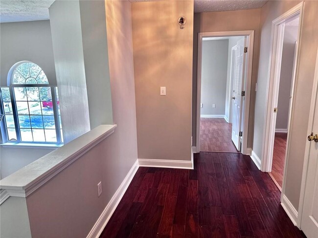 Building Photo - 1035 Arborhill Ln