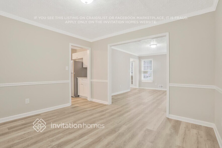 Building Photo - 3386 Woodlaurel Dr