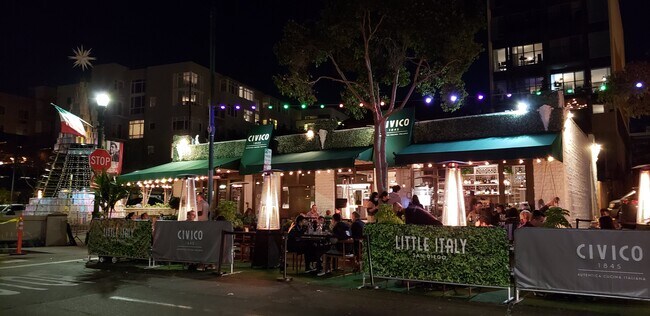 Building Photo - 602 W Fir St