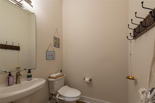 Building Photo - 4007 Manifest Ln
