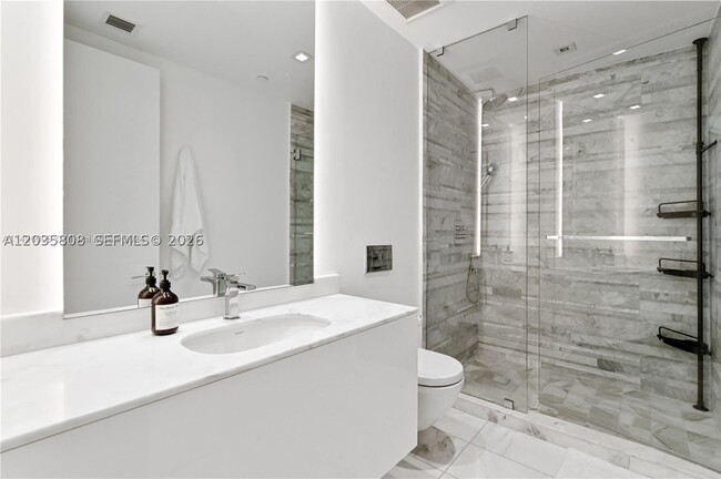 Building Photo - 10203 Collins Ave